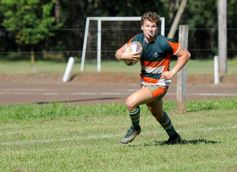 Foto de la galería: Tacurú-Lomas: el futuro del rugby misionero en acción