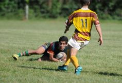 Foto de la galería: Tacurú-Lomas: el futuro del rugby misionero en acción