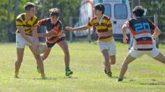Foto de la galería: Tacurú-Lomas: el futuro del rugby misionero en acción