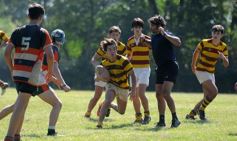 Foto de la galería: Tacurú-Lomas: el futuro del rugby misionero en acción