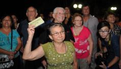 Foto de la galería: Los Alonsitos transformaron a la plaza en una fiesta chamamecera