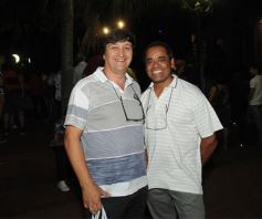 Foto de la galería: Los Alonsitos transformaron a la plaza en una fiesta chamamecera