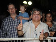 Foto de la galería: Los Alonsitos transformaron a la plaza en una fiesta chamamecera