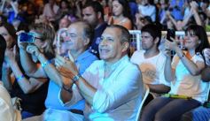 Foto de la galería: Los Alonsitos transformaron a la plaza en una fiesta chamamecera