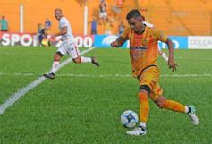 Foto de la galería: Federal A: Crucero despachó a Huracán y ahora va por Sarmiento