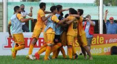 Foto de la galería: Federal A: Crucero despachó a Huracán y ahora va por Sarmiento