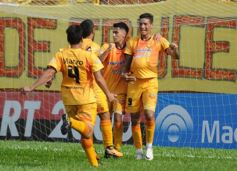 Foto de la galería: Federal A: Crucero despachó a Huracán y ahora va por Sarmiento