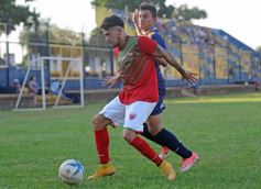 Foto de la galería: Mitre y Brown, empate 1 a 1 en el inicio de la Liga