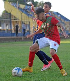 Foto de la galería: Mitre y Brown, empate 1 a 1 en el inicio de la Liga