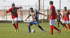 Foto de la galería: Mitre y Brown, empate 1 a 1 en el inicio de la Liga