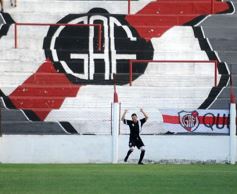 Foto de la galería: Guaraní derrotó al Deca por la Liga Posadeña