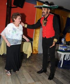 Foto de la galería: Herminia festejó sus 80 años en la Peña Tacuarí: Inolvidable!!!!
