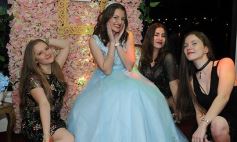 Foto de la galería: Los 15 años de Dana Ailat, en el Catamarán