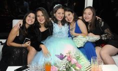 Foto de la galería: Los 15 años de Dana Ailat, en el Catamarán