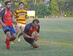 Foto de la galería: Batacazo de Centro en la cancha de Tacurú