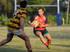 Foto de la galería: Batacazo de Centro en la cancha de Tacurú