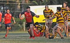 Foto de la galería: Batacazo de Centro en la cancha de Tacurú