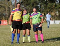 Foto de la galería: Batacazo de Centro en la cancha de Tacurú
