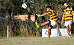 Foto de la galería: Batacazo de Centro en la cancha de Tacurú
