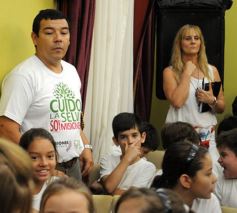 Foto de la galería: El gobernador presentó un nuevo ejemplar de Yaguareté y firmó un convenio para el monitoreo de la especie en Misiones