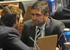 Foto de la galería: Postales de la primera sesión de la Legislatura misionera