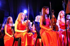 Foto de la galería: Los Grillitos actuaron en el Montoya antes de la cita del Iguazú en Concierto: puro talento