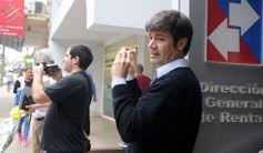 Foto de la galería: Rentas le entregó el OKM a Juliana Ayala, ganadora del sorteo de Consumidores Finales sobre los Ingresos Brutos