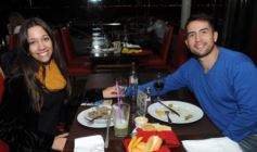 Foto de la galería: La gente disfrutó del buen clima del sábado en Itakuá