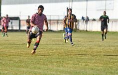 Foto de la galería: Empate entre Mitre y Sporting