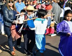 Foto de la galería: Autoridades de la EBY participaron de la celebración del 25 de Mayo con vecinos del barrio Fátima