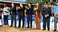 Foto de la galería: Autoridades de la EBY participaron de la celebración del 25 de Mayo con vecinos del barrio Fátima