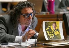 Foto de la galería: Legislatura: adhesión a la Ley de Salud Mental y un emotivo homenaje a Los Núñez