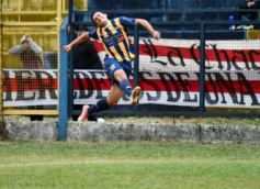 Foto de la galería: Mitre vapuleó a Guaraní por la Liga Posadeña