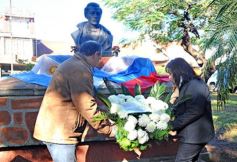 Foto de la galería: Día del Periodista en Posadas: acto en la plazoleta de la avenida Mitre
