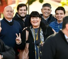 Foto de la galería: Día del Periodista en Posadas: acto en la plazoleta de la avenida Mitre