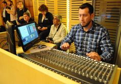 Foto de la galería: En la Legislatura entregaron los premios Andresito a la Literatura misionera