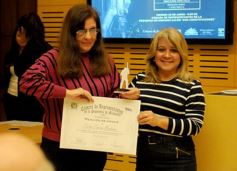 Foto de la galería: En la Legislatura entregaron los premios Andresito a la Literatura misionera