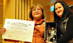 Foto de la galería: En la Legislatura entregaron los premios Andresito a la Literatura misionera