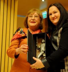 Foto de la galería: En la Legislatura entregaron los premios Andresito a la Literatura misionera