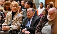 Foto de la galería: En la Legislatura entregaron los premios Andresito a la Literatura misionera