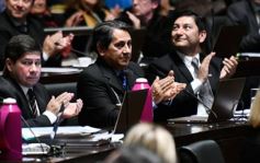 Foto de la galería: Legislatura: aprueban norma para mejorar la actividad de los oleros en Misiones