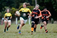 Foto de la galería: Rugby Femenino: empezó en la cancha de Centro el Torneo Oficial de la URuMi