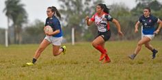 Foto de la galería: Rugby Femenino: empezó en la cancha de Centro el Torneo Oficial de la URuMi