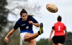 Foto de la galería: Rugby Femenino: empezó en la cancha de Centro el Torneo Oficial de la URuMi