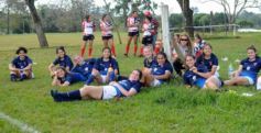Foto de la galería: Rugby Femenino: empezó en la cancha de Centro el Torneo Oficial de la URuMi