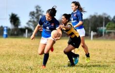 Foto de la galería: Rugby Femenino: empezó en la cancha de Centro el Torneo Oficial de la URuMi