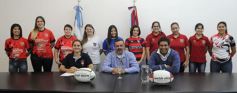 Foto de la galería: Rugby Femenino: empezó en la cancha de Centro el Torneo Oficial de la URuMi