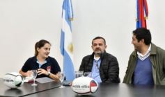 Foto de la galería: Rugby Femenino: empezó en la cancha de Centro el Torneo Oficial de la URuMi