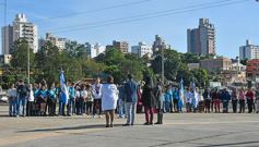 Foto de la galería: La EBY habilitó la rotonda de la avenida Quiroga y Costanera