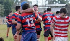 Foto de la galería: Centro lo perdió sobre el final con Regatas